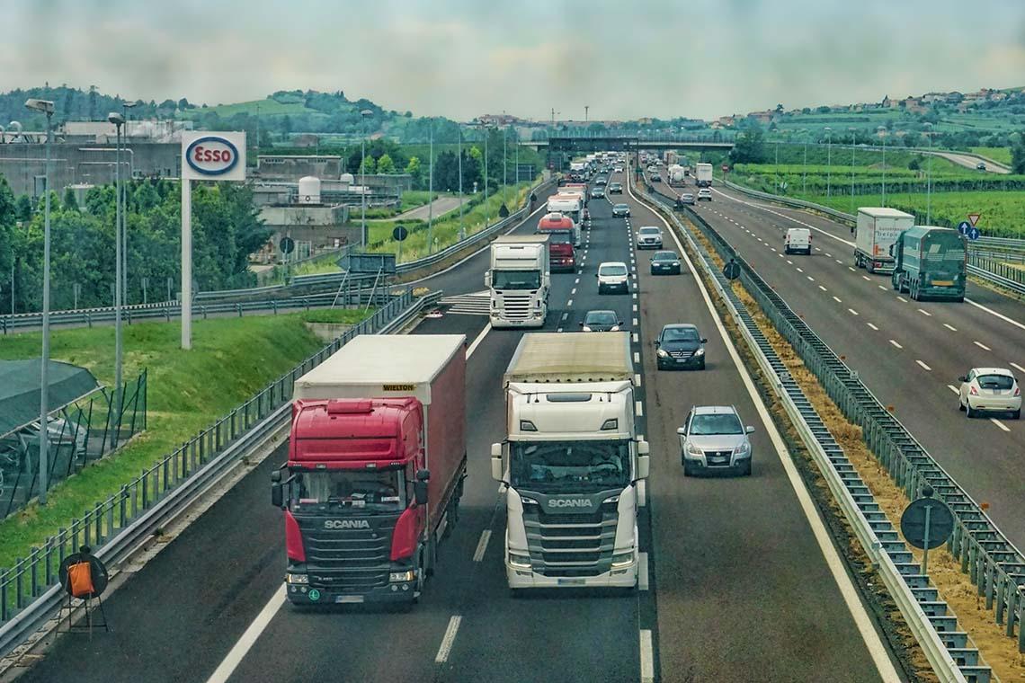 Októbertől drágább lesz a 10 napos autópálya matrica
